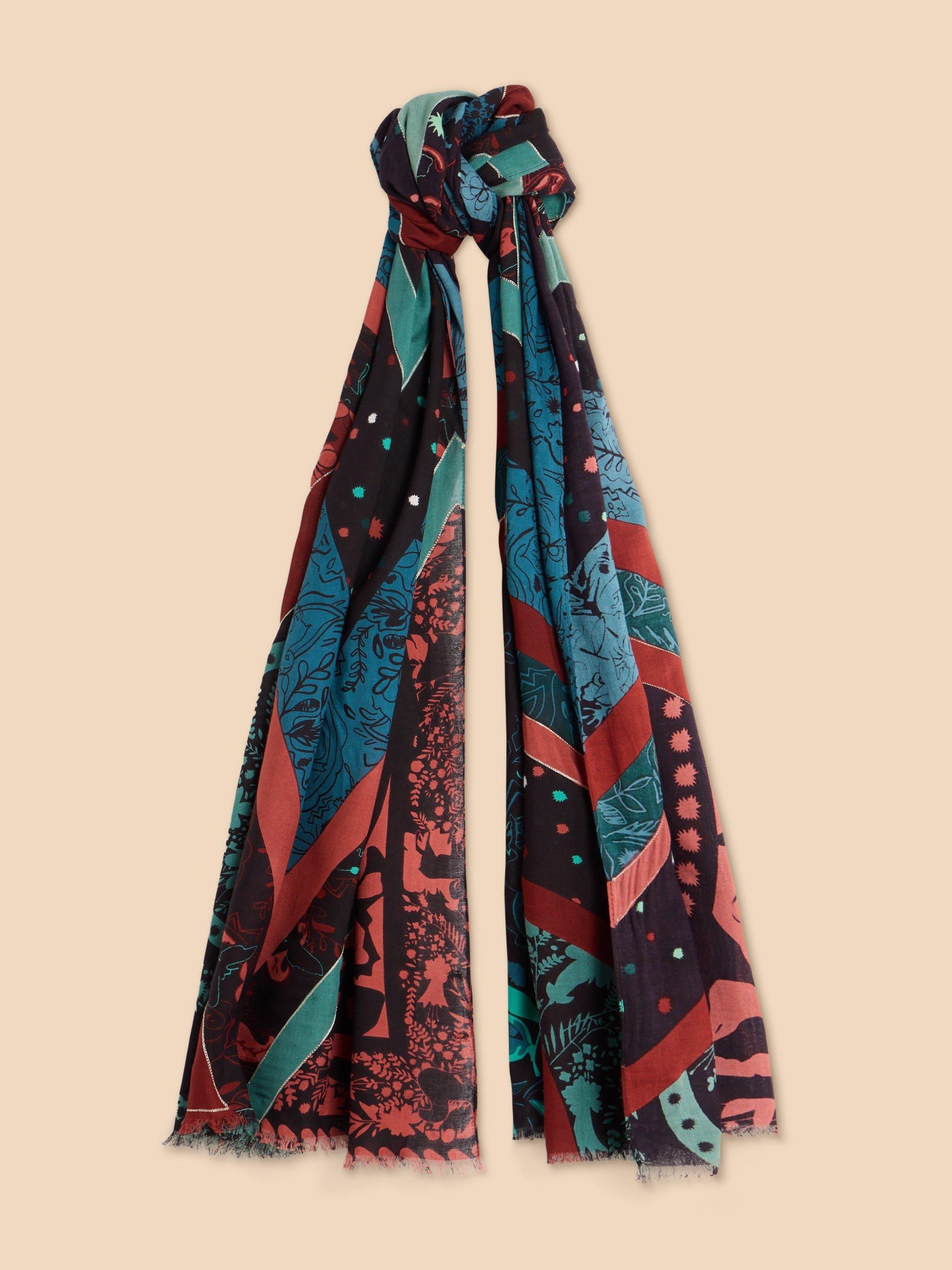 Star Patchwork Eco Vero Scarf in BLK MLT - FLAT FRONT