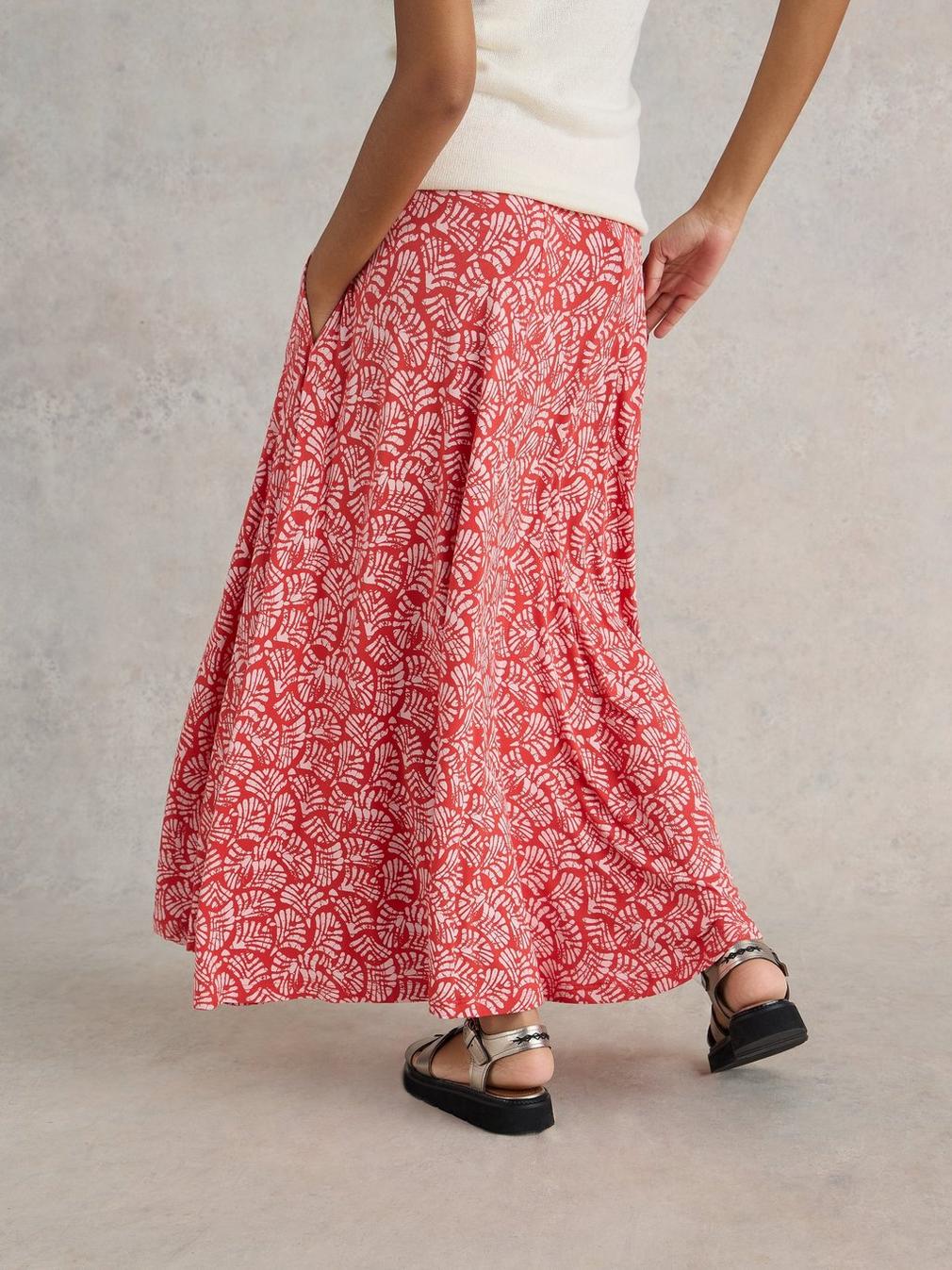 Jada Eco Vero Skirt in RED PR - MODEL BACK