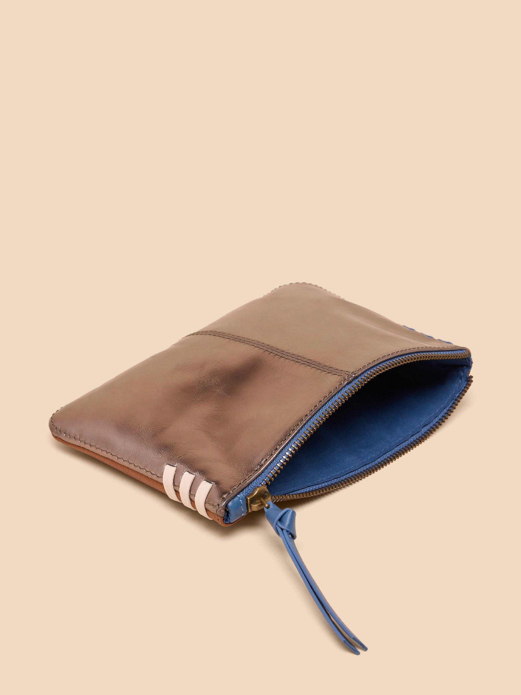 Leather Zip Top Pouch in TAN MULTI - FLAT DETAIL