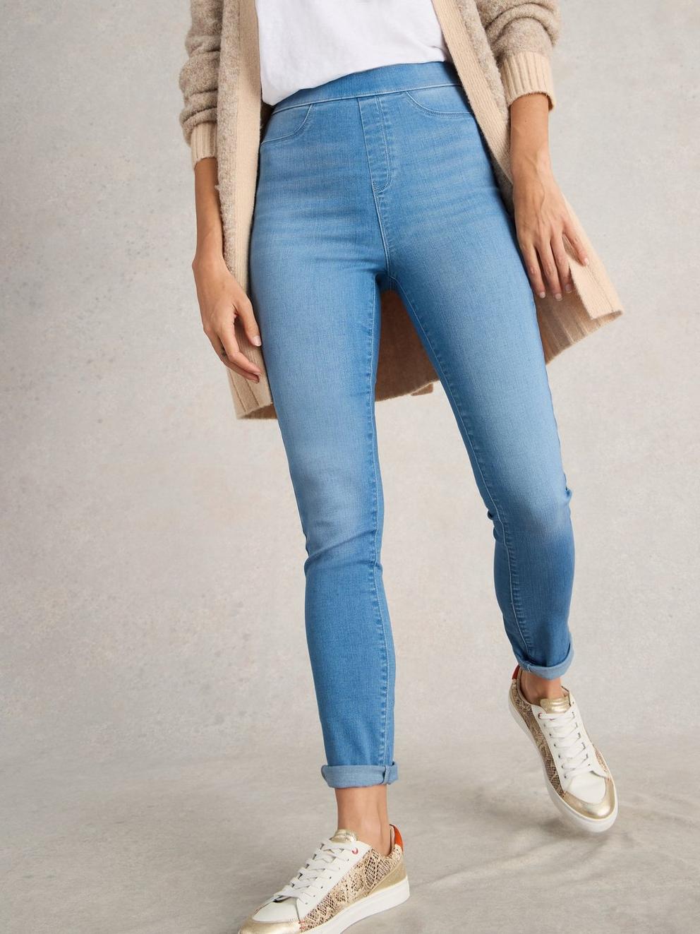 Janey Jegging in LIGHT DENIM White Stuff