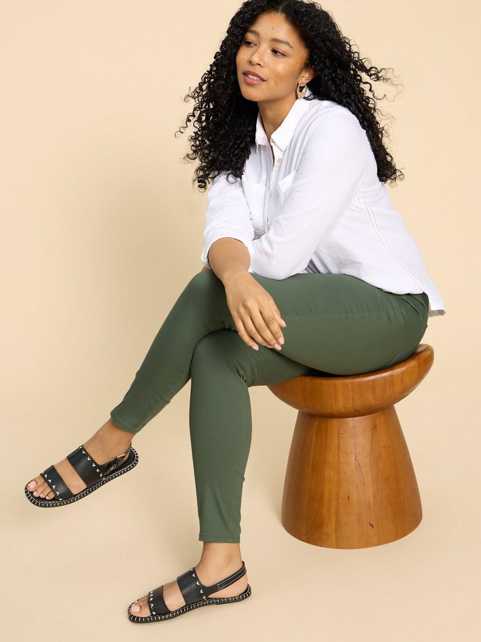 Janey Jegging in MID GREEN - LIFESTYLE