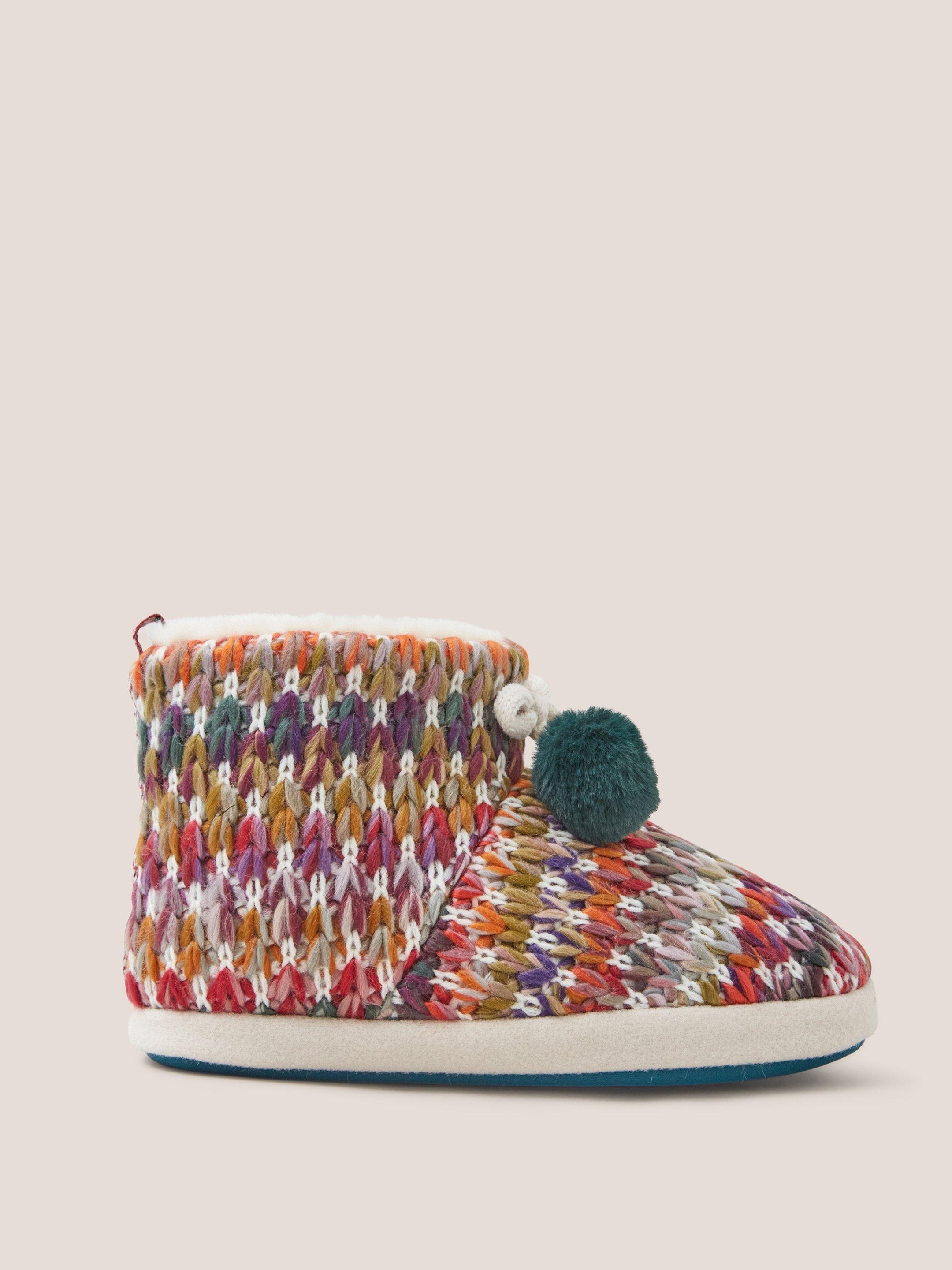 Knitted Slipper Bootie in NAT MLT - MODEL FRONT
