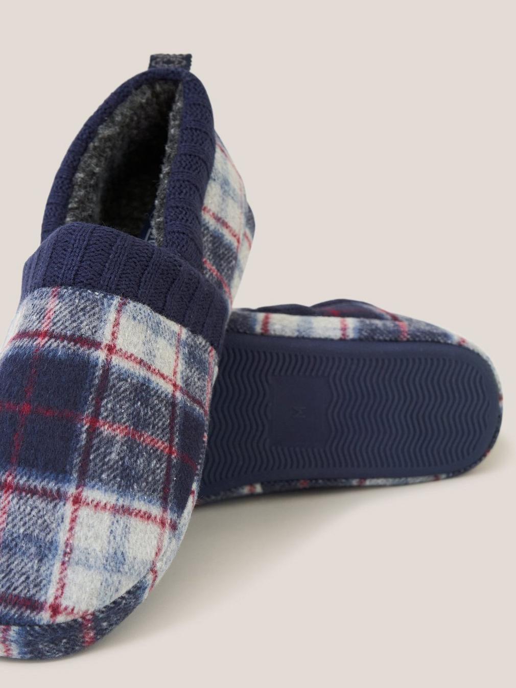 Check Closed Back Slipper in NAVY MULTI - FLAT DETAIL