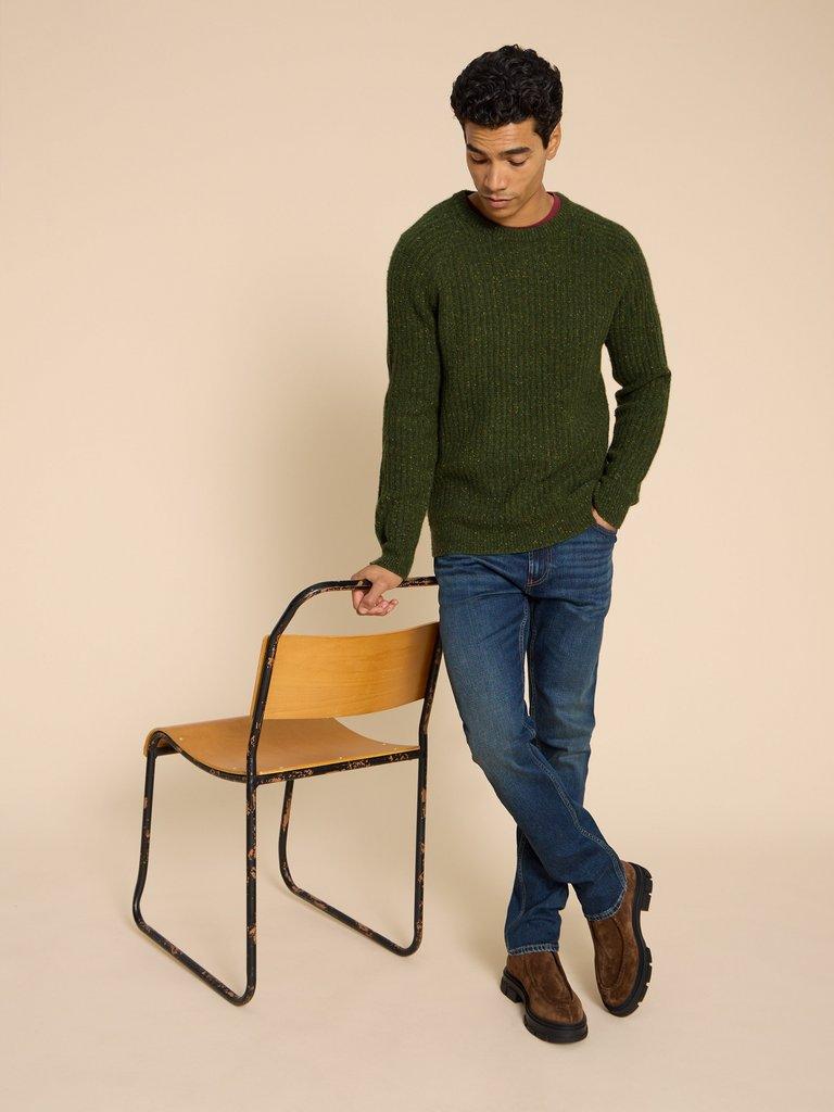 Chunky Crew Neck Jumper in DEEP GRN - LIFESTYLE