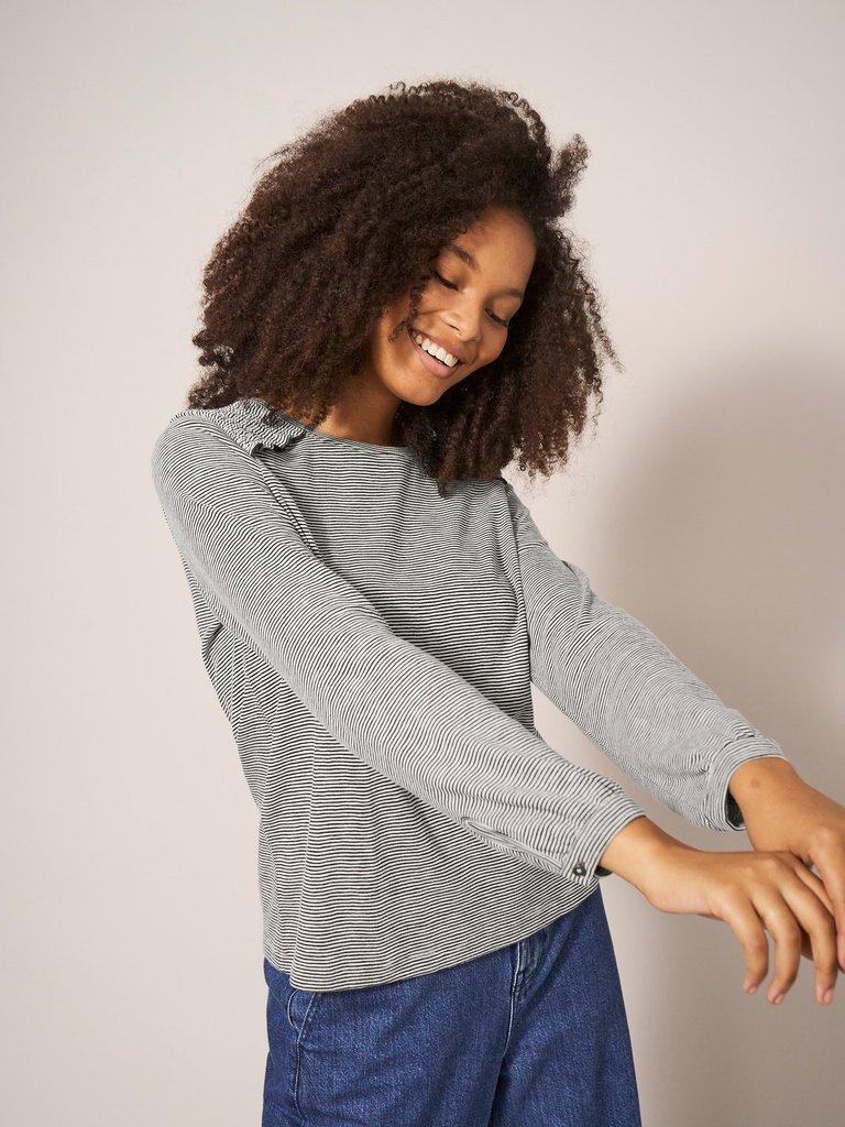 ANA SMOCK SHOULDER TOP in BLK MLT - LIFESTYLE