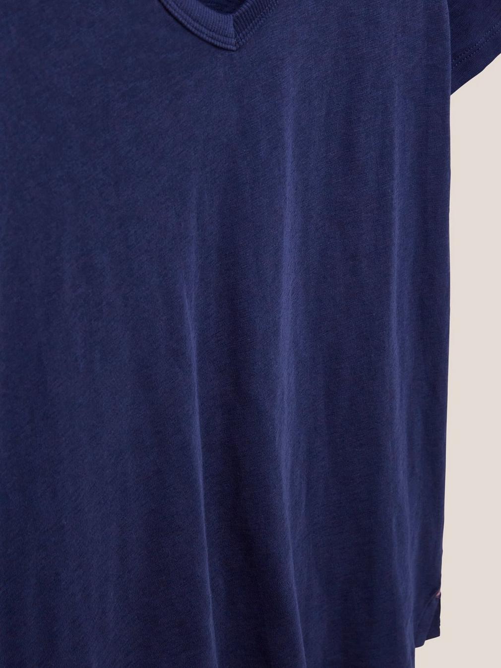 NATALIE V NECK TEE in DARK NAVY - FLAT DETAIL