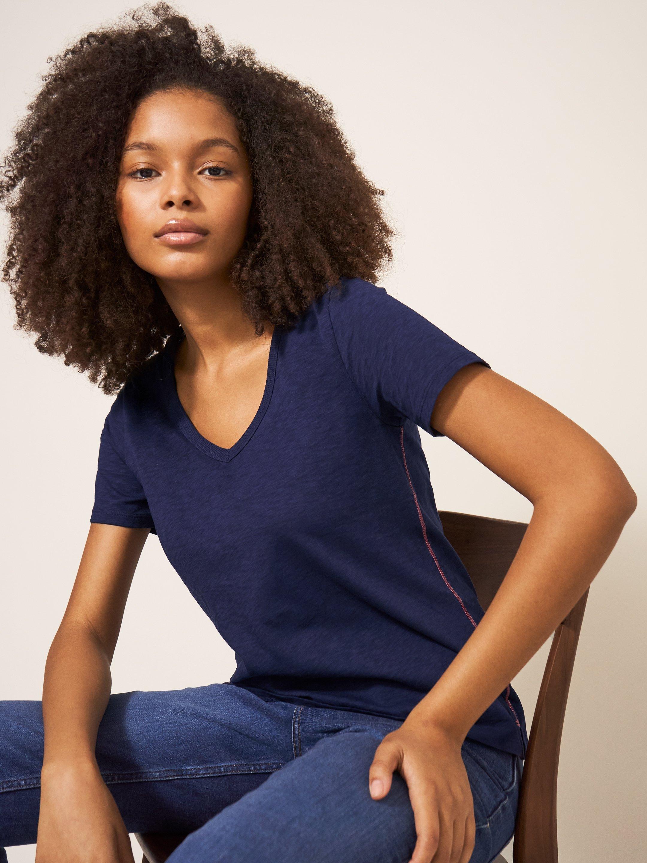 NATALIE V NECK TEE in DARK NAVY - LIFESTYLE