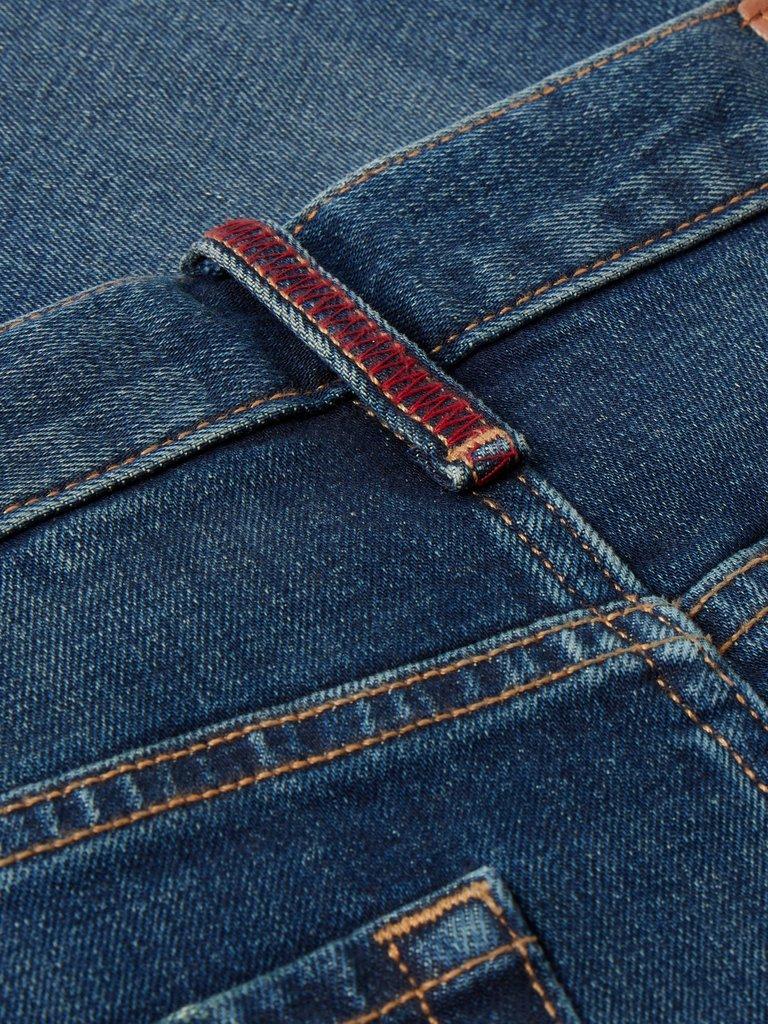 Eastwood Straight Jean in DK BLUE - FLAT DETAIL