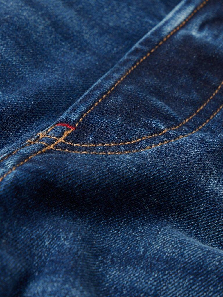 Eastwood Straight Jean in MID DENIM - FLAT DETAIL