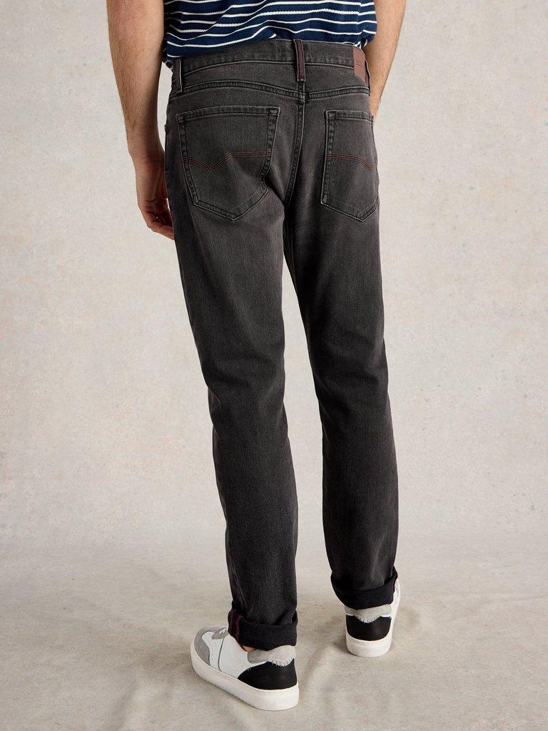 Eastwood Straight Jean in WASHED BLK - MODEL BACK