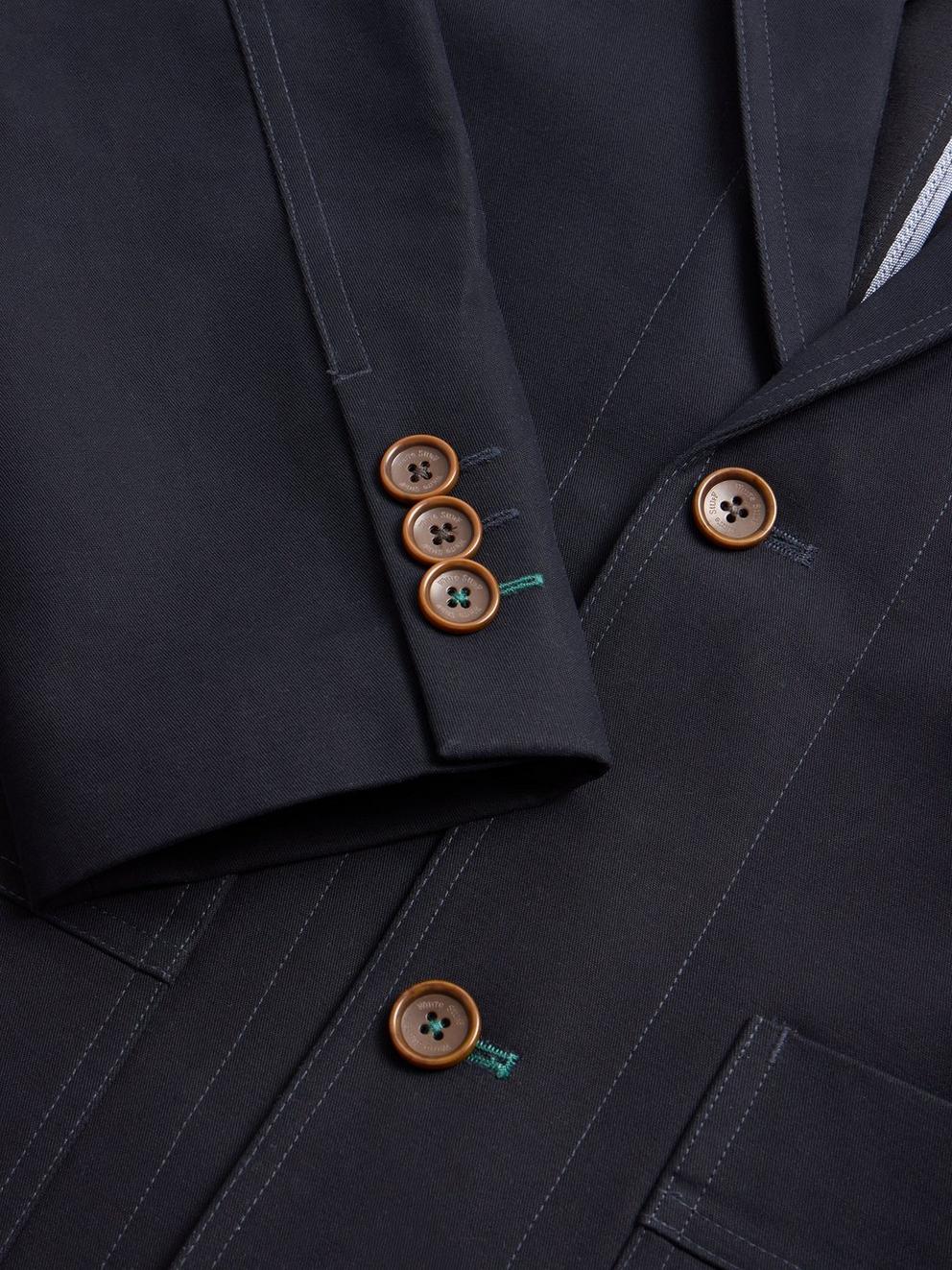 Chiltern Blazer in DARK NAVY - FLAT DETAIL