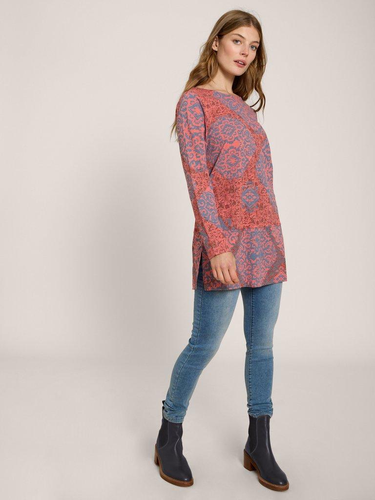 CARRIE LS TUNIC in RED PR - LIFESTYLE
