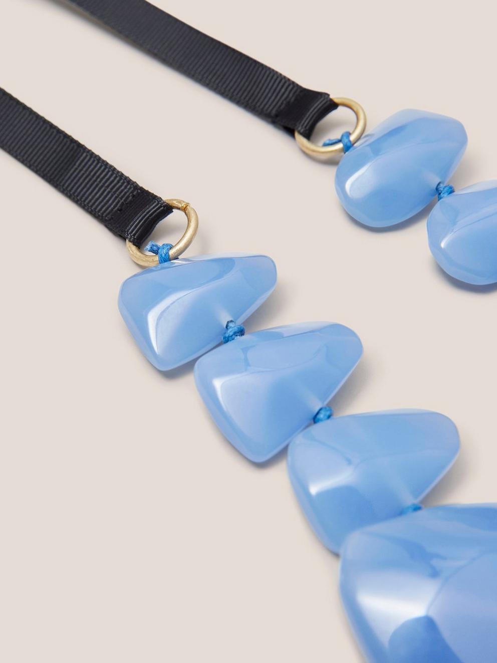 Magnolia Resin Necklace in MID BLUE - FLAT DETAIL