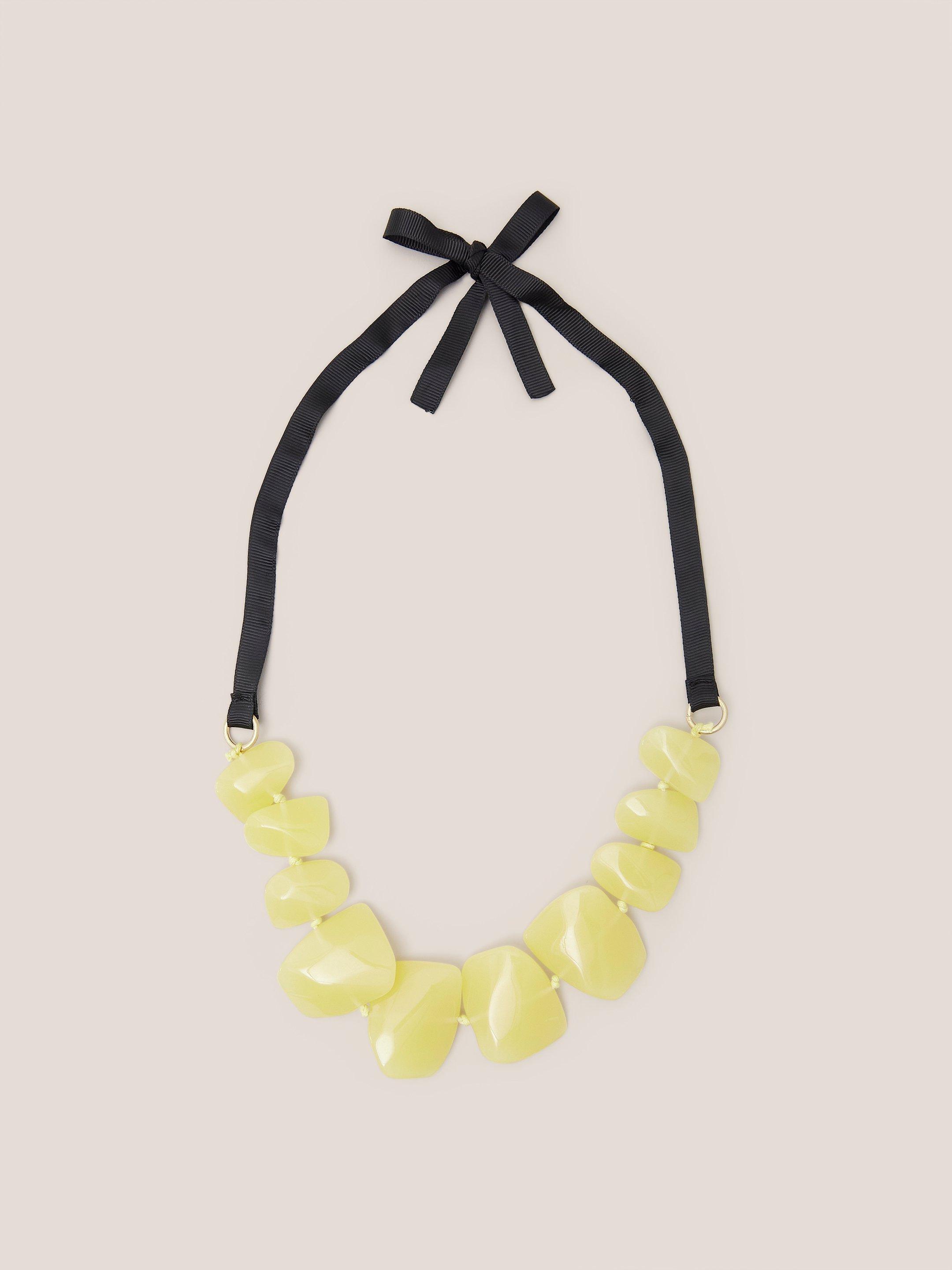 Magnolia Resin Necklace in MID YELLOW - FLAT FRONT