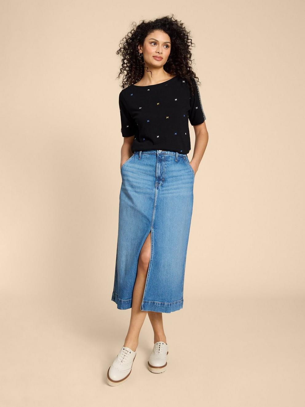 WINNIE EMBROIDERED TOP in BLK MLT - MODEL FRONT