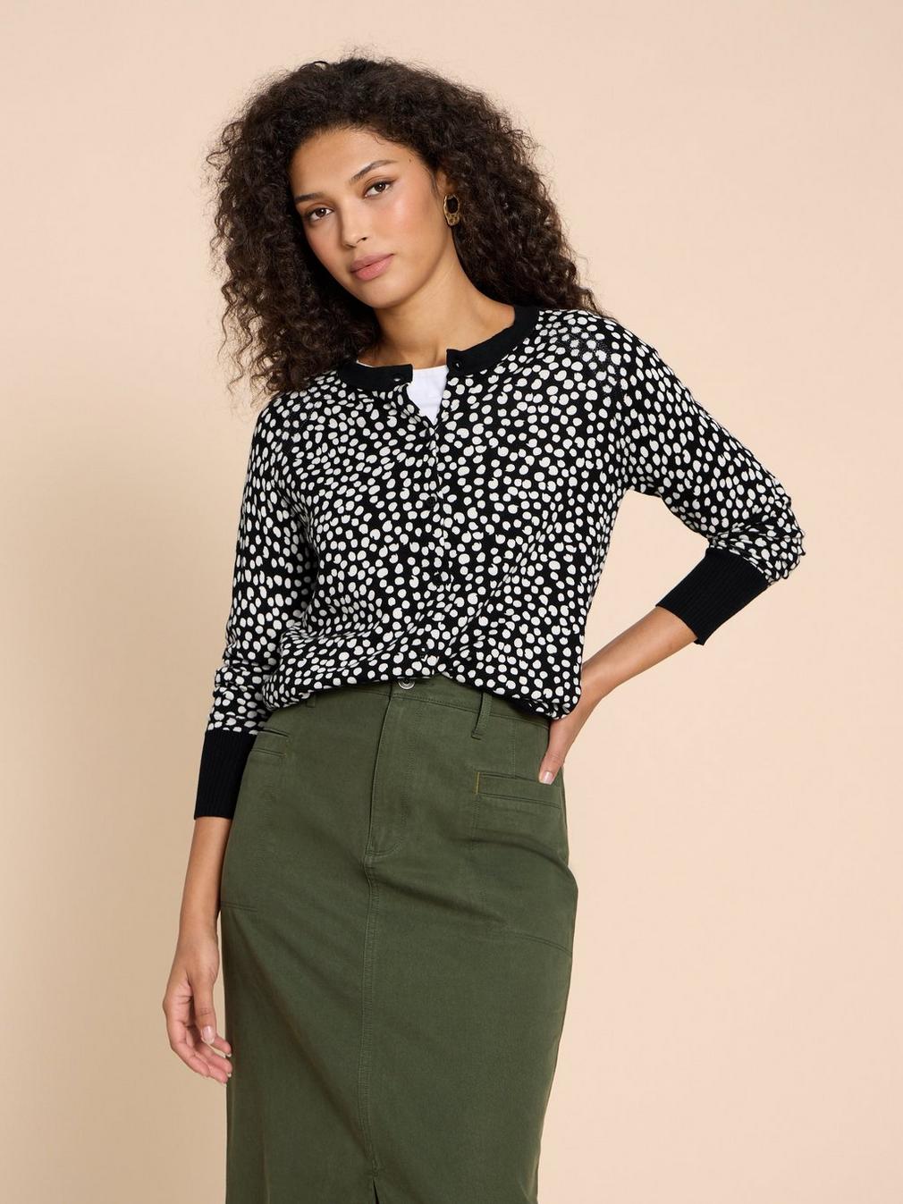 LULU PATTERN CARDI in BLACK MULTI | White Stuff