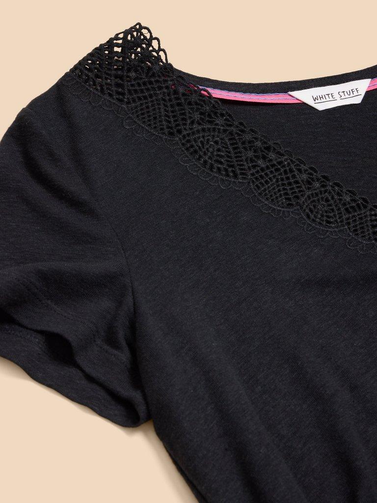ELLIE LACE TEE in PURE BLK - FLAT DETAIL