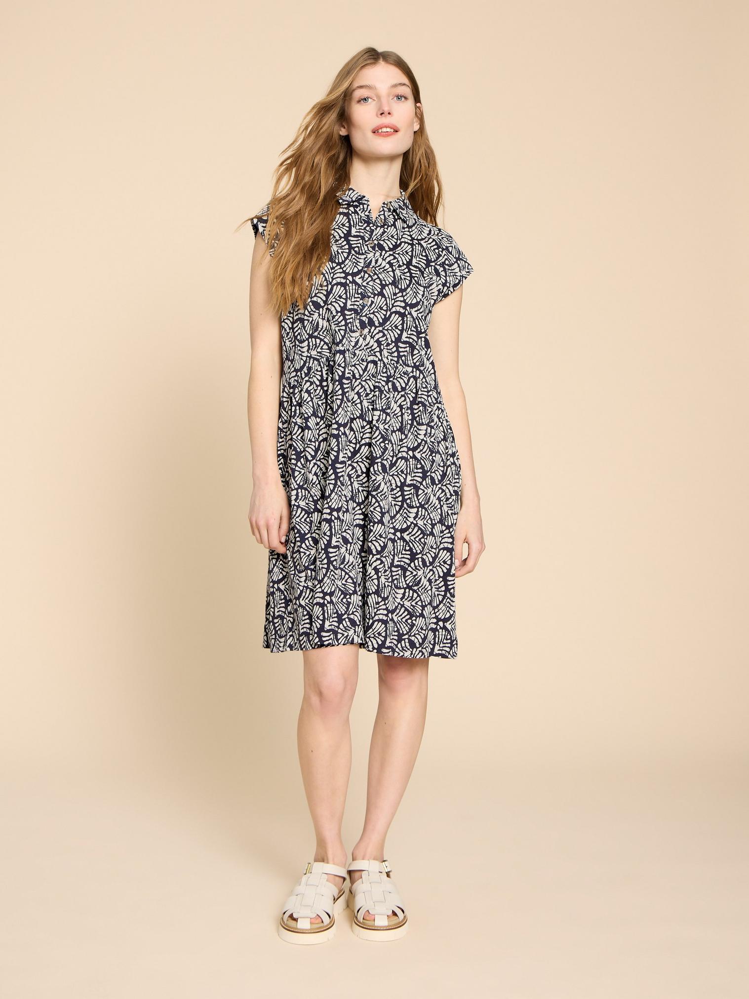 Everly Printed Jersey Shirt Dress in NAVY PR - LIFESTYLE
