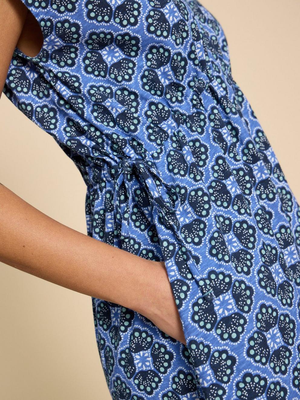 Freya Jersey Beach Dress in BLUE PR - MODEL DETAIL