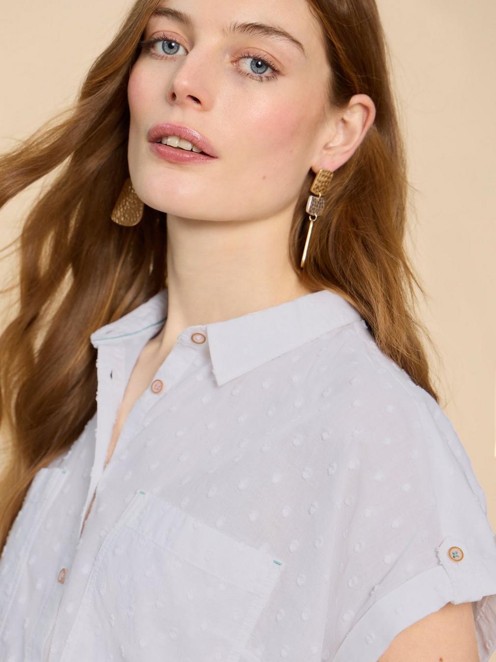 Ellie Organic Cotton Shirt in PALE IVORY - MODEL DETAIL