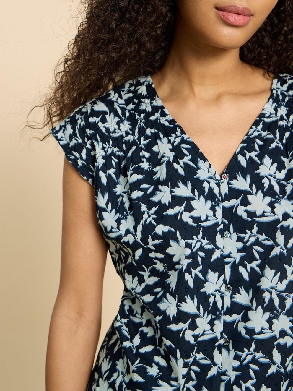 Rae Organic Cotton Vest in NAVY PR - MODEL DETAIL