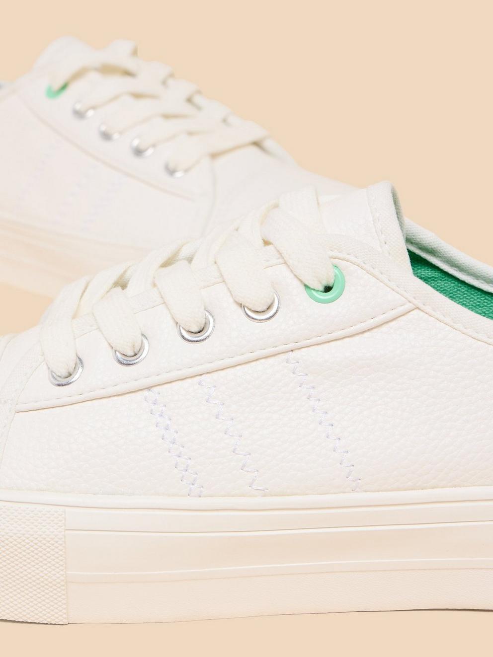 Pippa Trainer Flatform in NAT WHITE - FLAT BACK