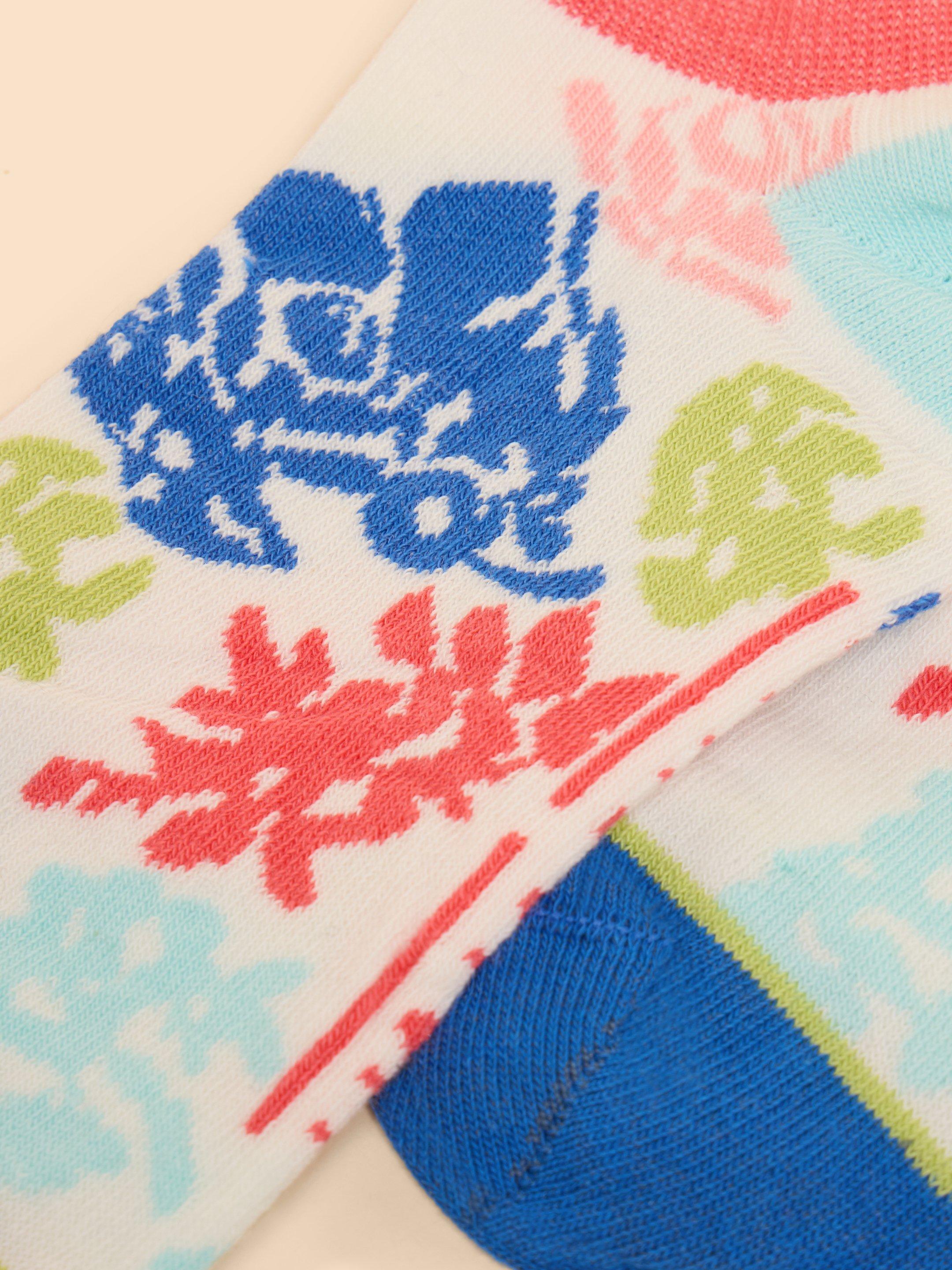 Pastel Floral Trainer Sock in IVORY MLT - FLAT DETAIL