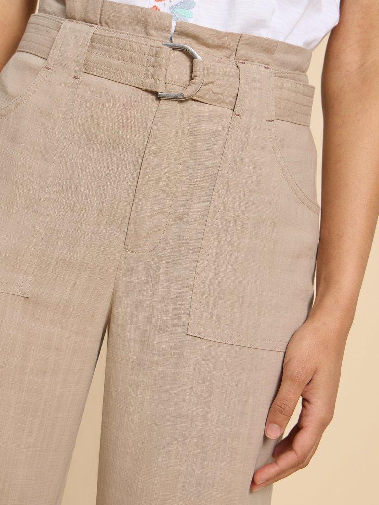 Teakie Tencel Linen Trouser in LGT NAT - MODEL FRONT
