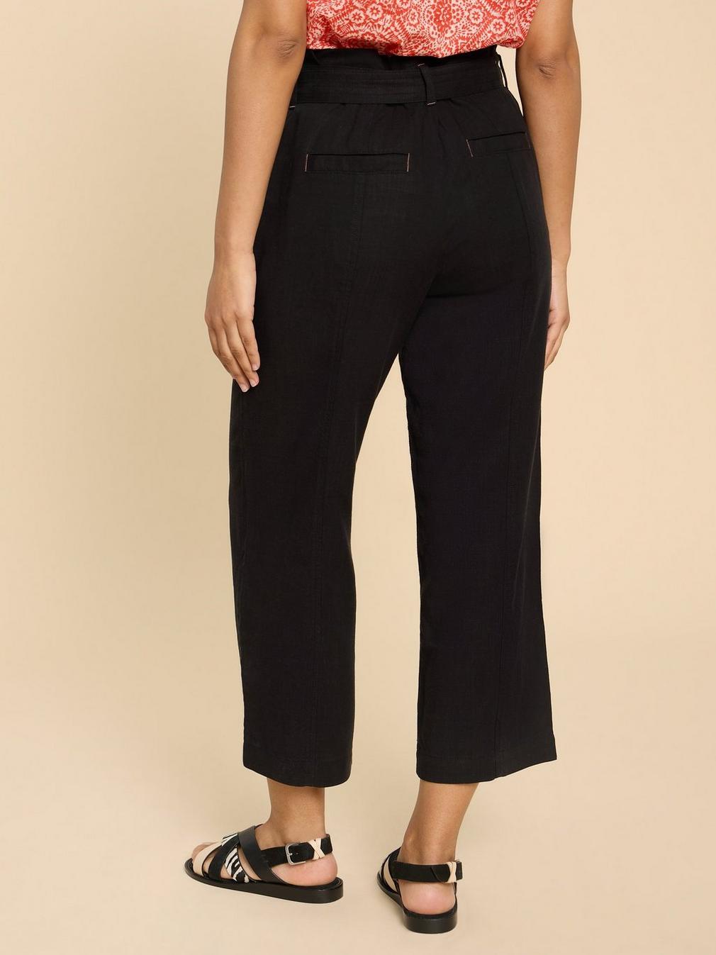 Teakie Tencel Linen Trouser in PURE BLK - MODEL BACK