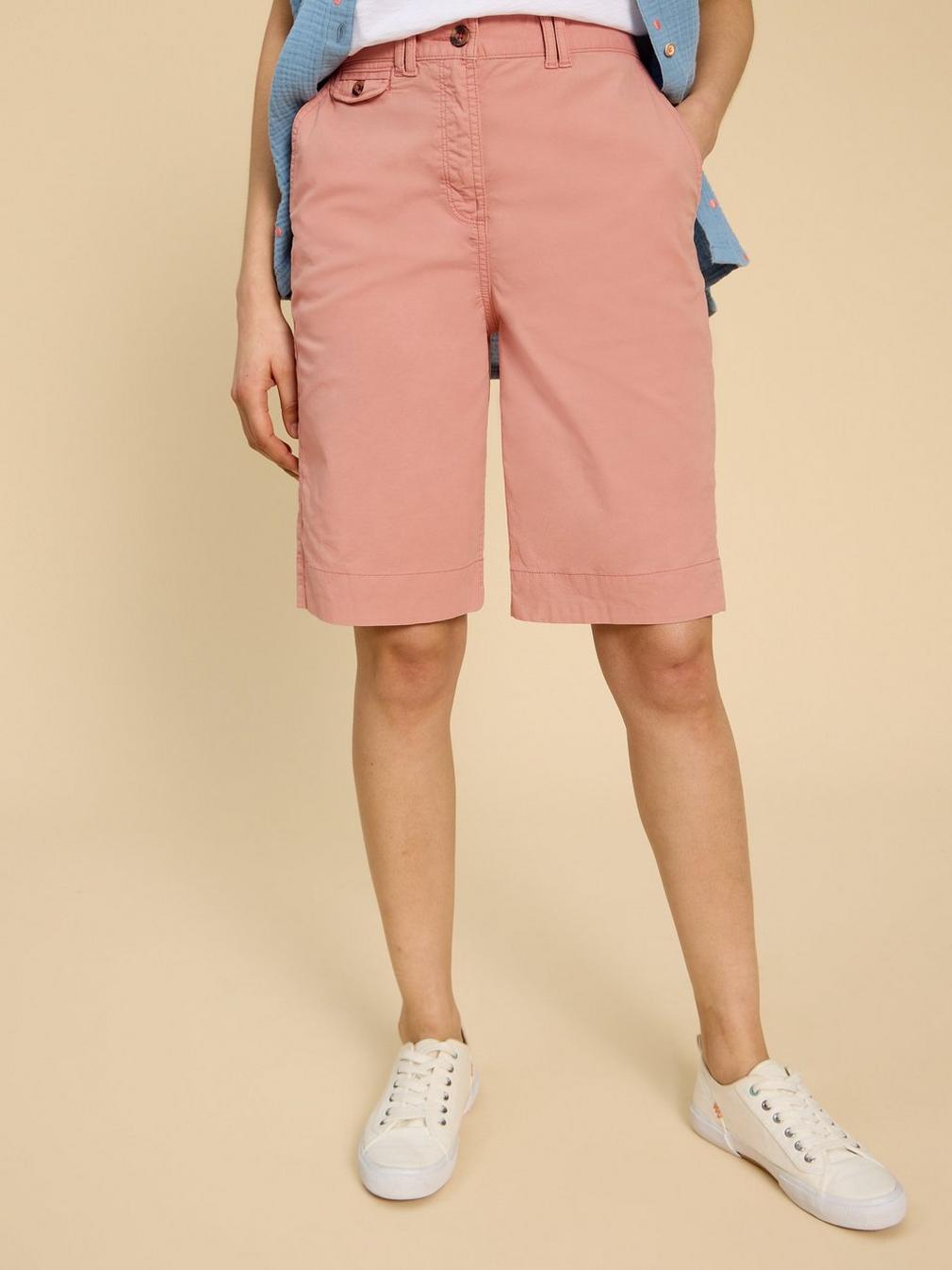 Hayley Organic Cotton Shorts in MID PINK - MODEL DETAIL