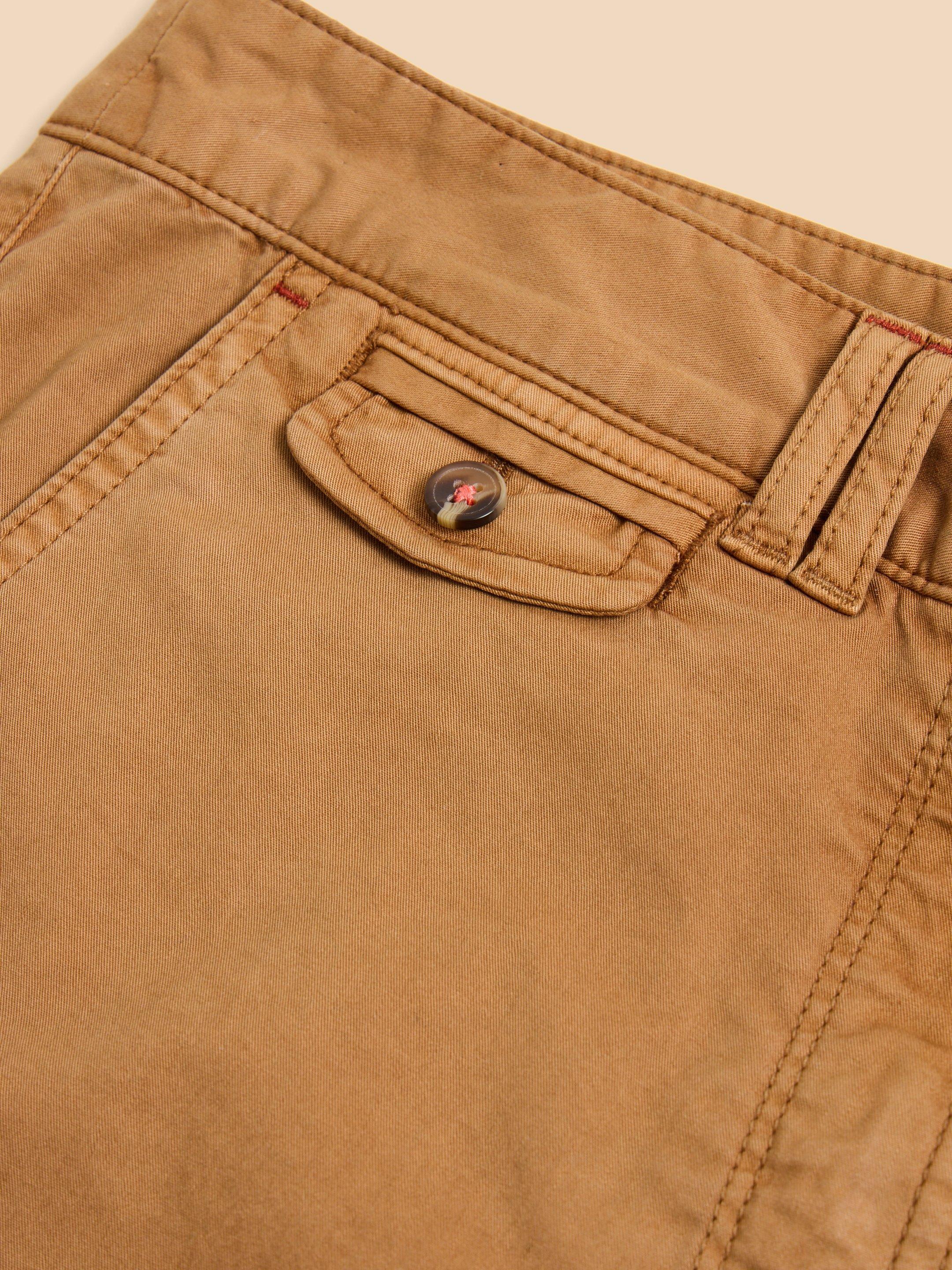 Hayley Organic Cotton Shorts in MID TAN - FLAT DETAIL