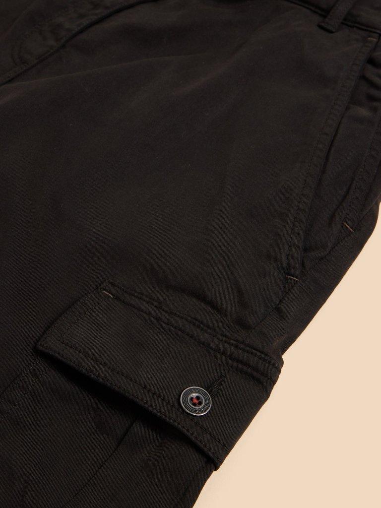 Everleigh Cargo Shorts in PURE BLK - FLAT DETAIL