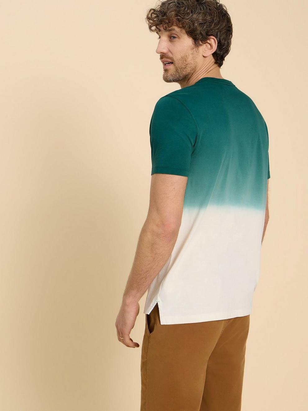 Abersoch Dip Dye SS Tee in TEAL MLT - MODEL BACK