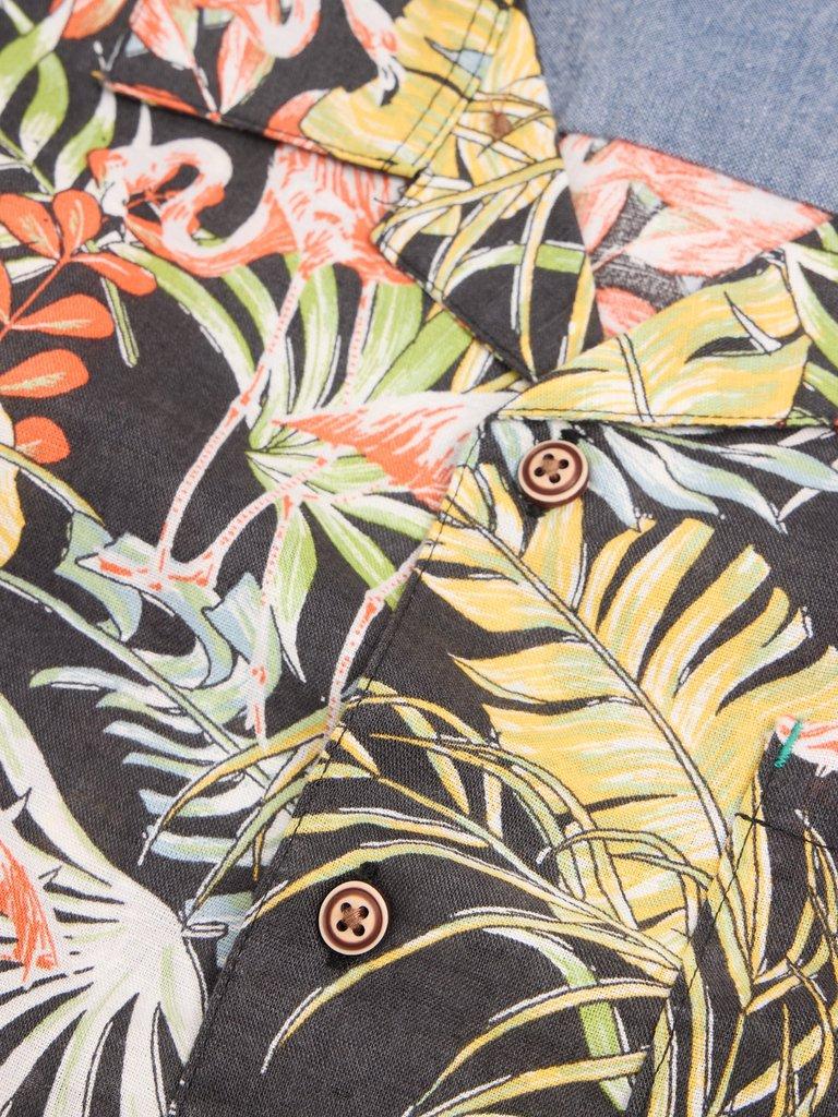 Flamingo Printed SS Shirt in BLK PR - FLAT DETAIL