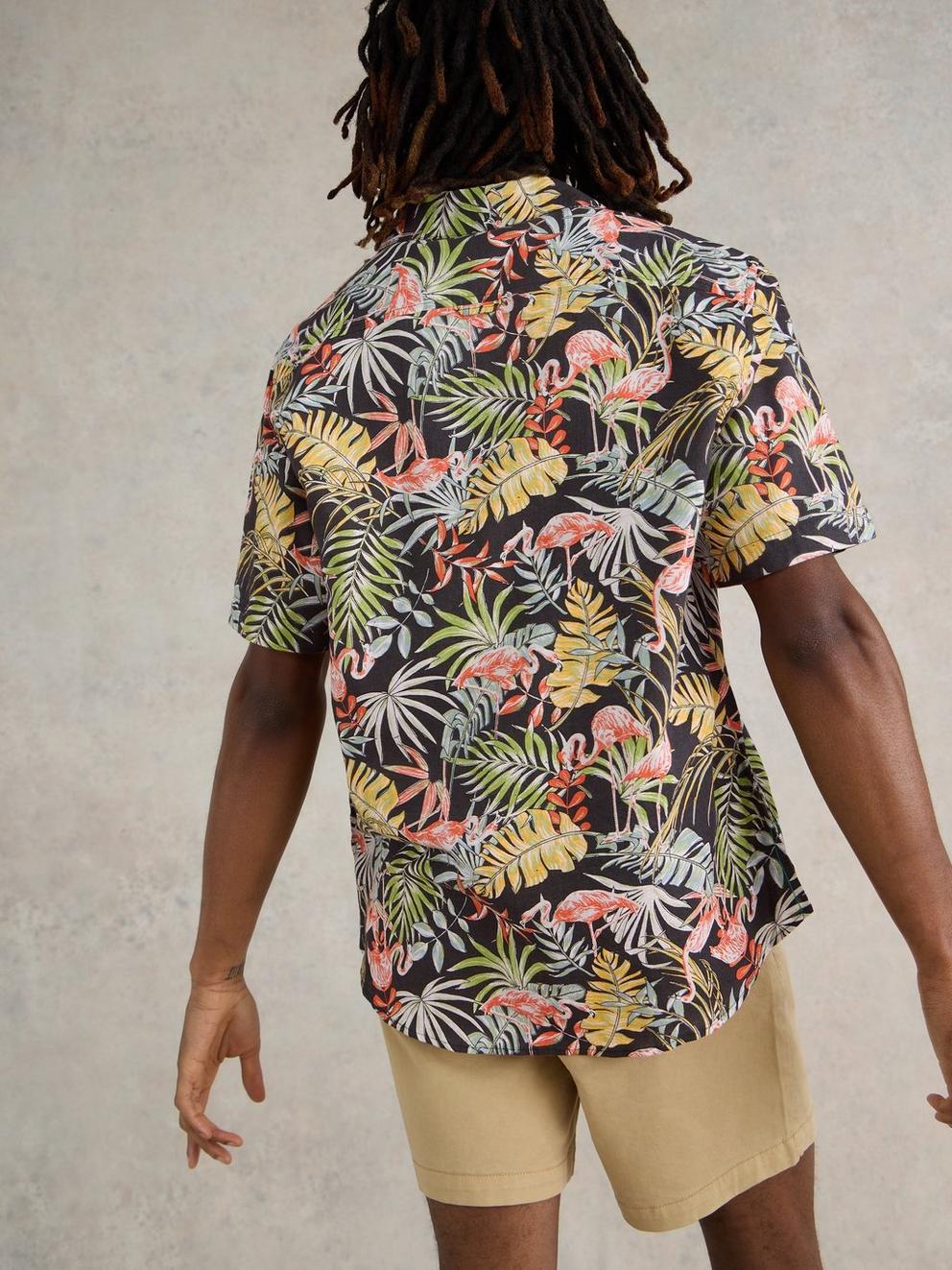 Flamingo Printed SS Shirt in BLK PR - MODEL BACK
