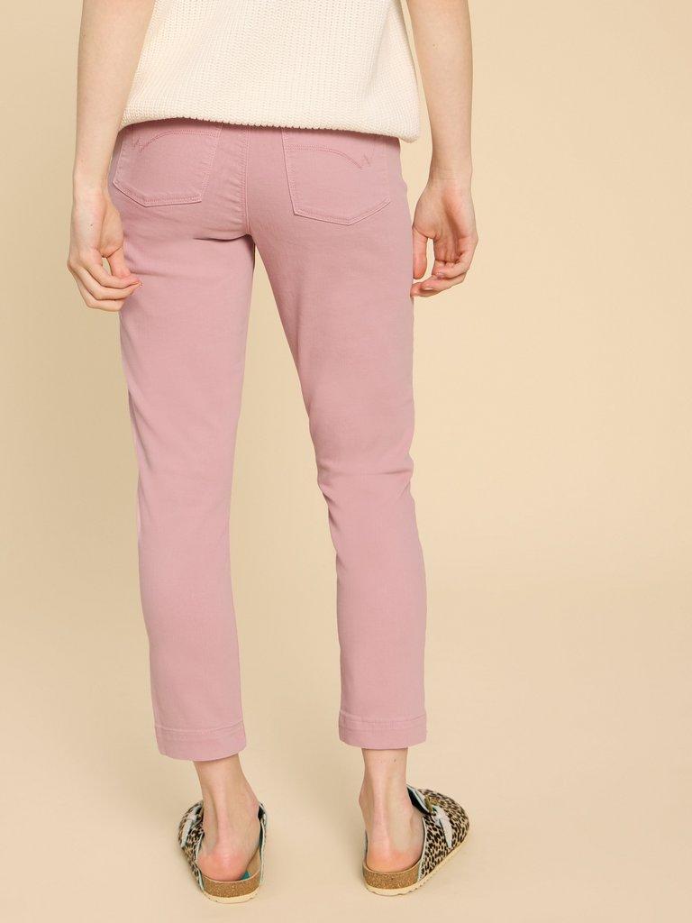 Janey Cotton Cropped Jegging in MID PINK - MODEL BACK