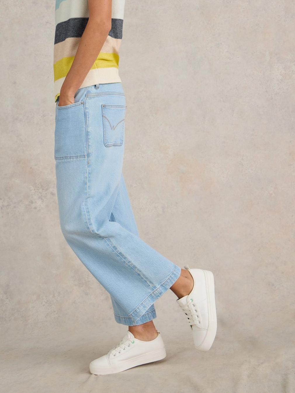 Tia Wide Leg Crop Jean in LGT DENIM - MODEL DETAIL