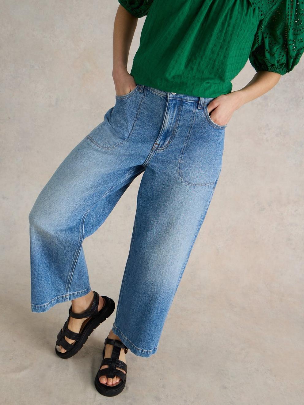 Tia Wide Leg Crop Jean in MID DENIM - LIFESTYLE