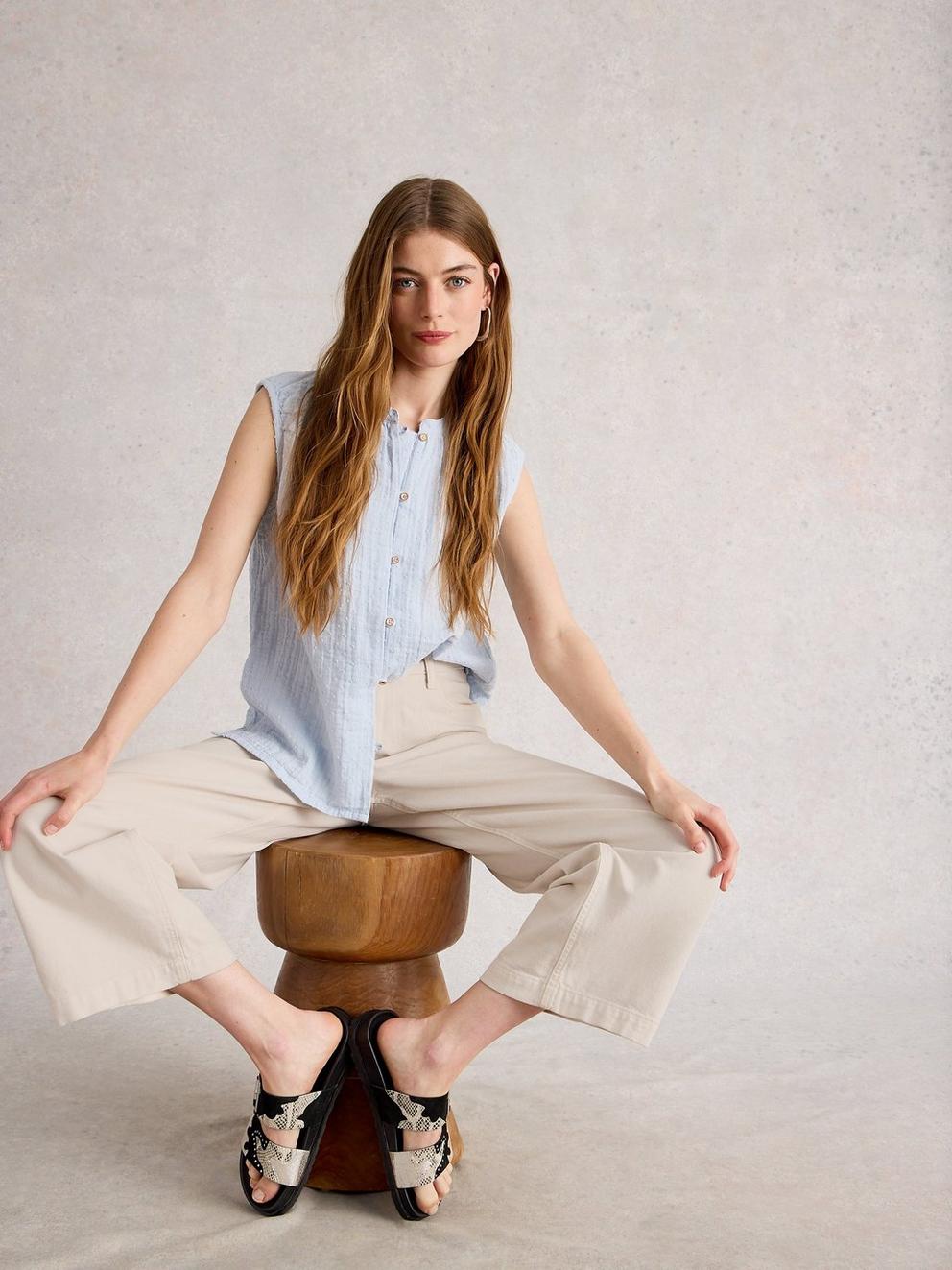 Tia Wide Leg Crop Jean in NAT WHITE - undefined