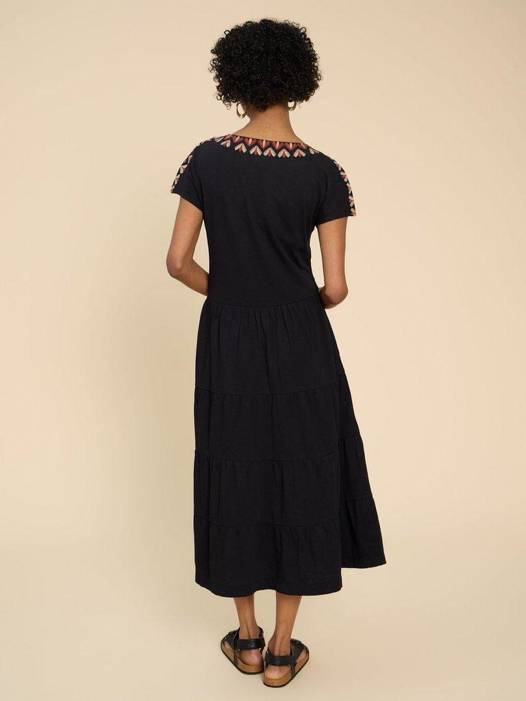 Tabitha Tiered Midi Dress in BLK MLT - MODEL BACK