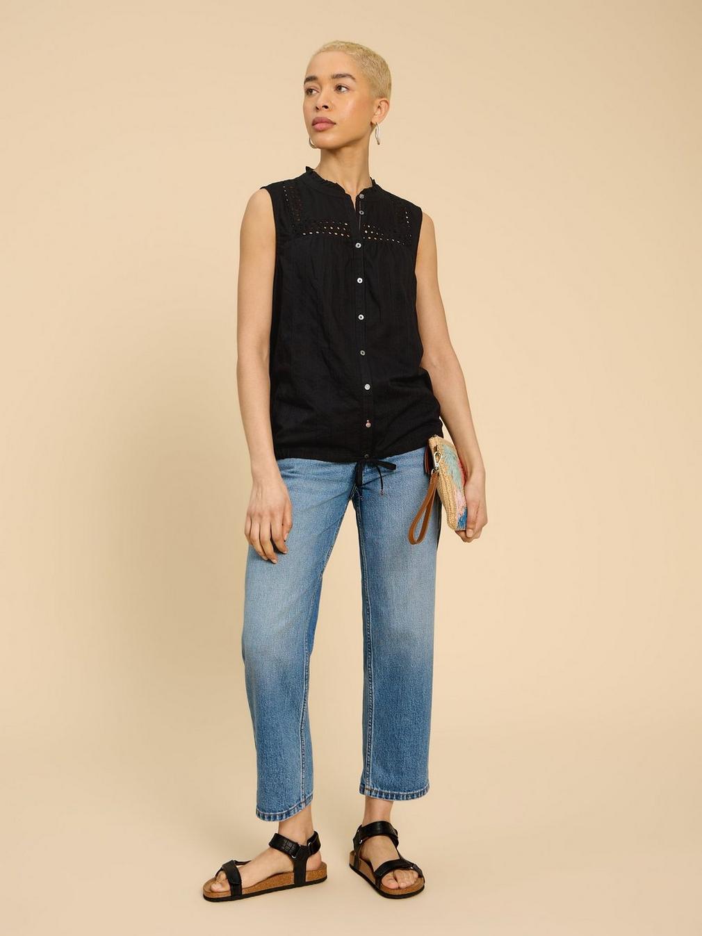 ARABELLA SLEEVELESS SHIRT in PURE BLK - MODEL FRONT