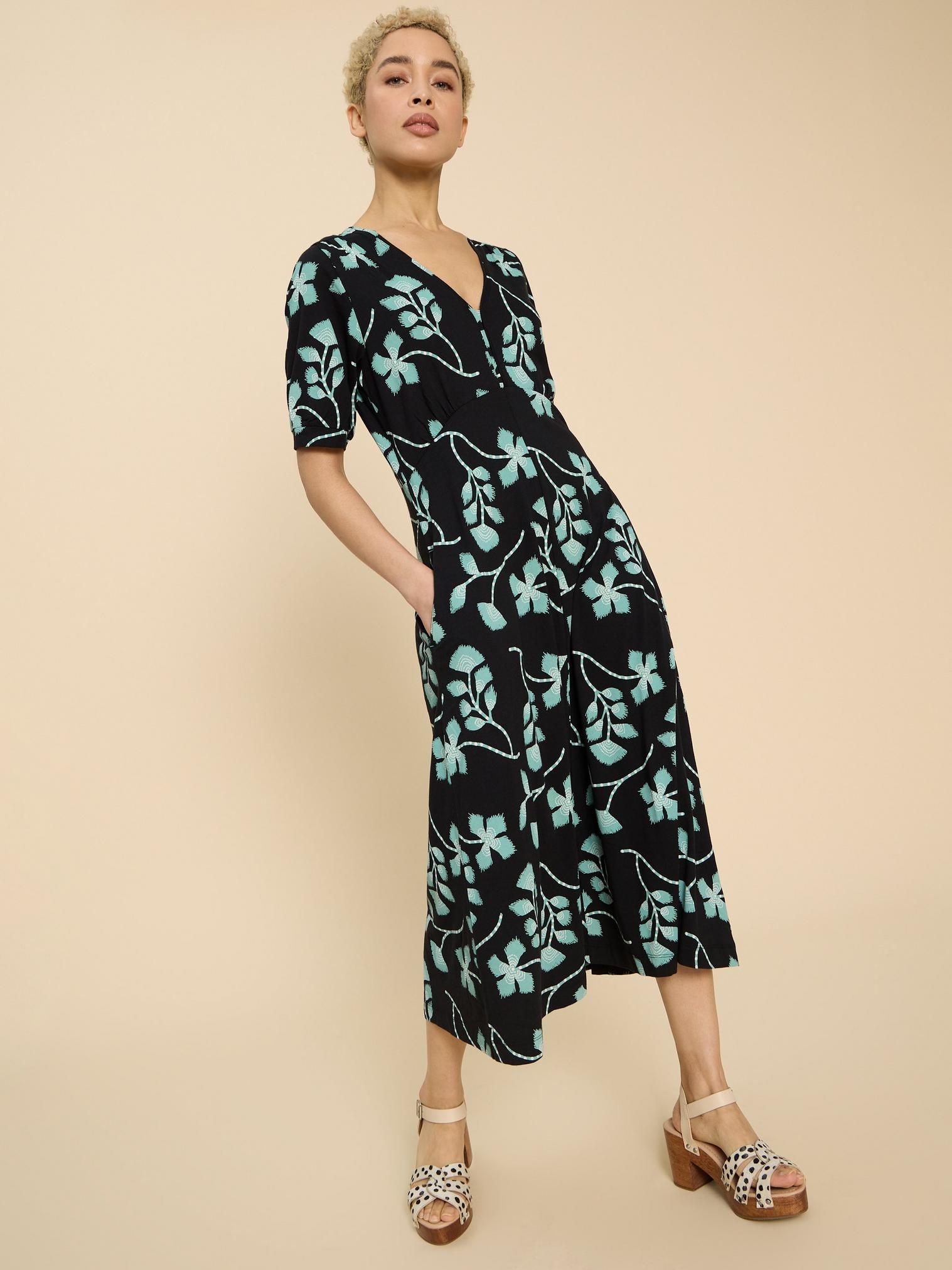 Megan Printed Jersey Midi Dress in BLK MLT - LIFESTYLE