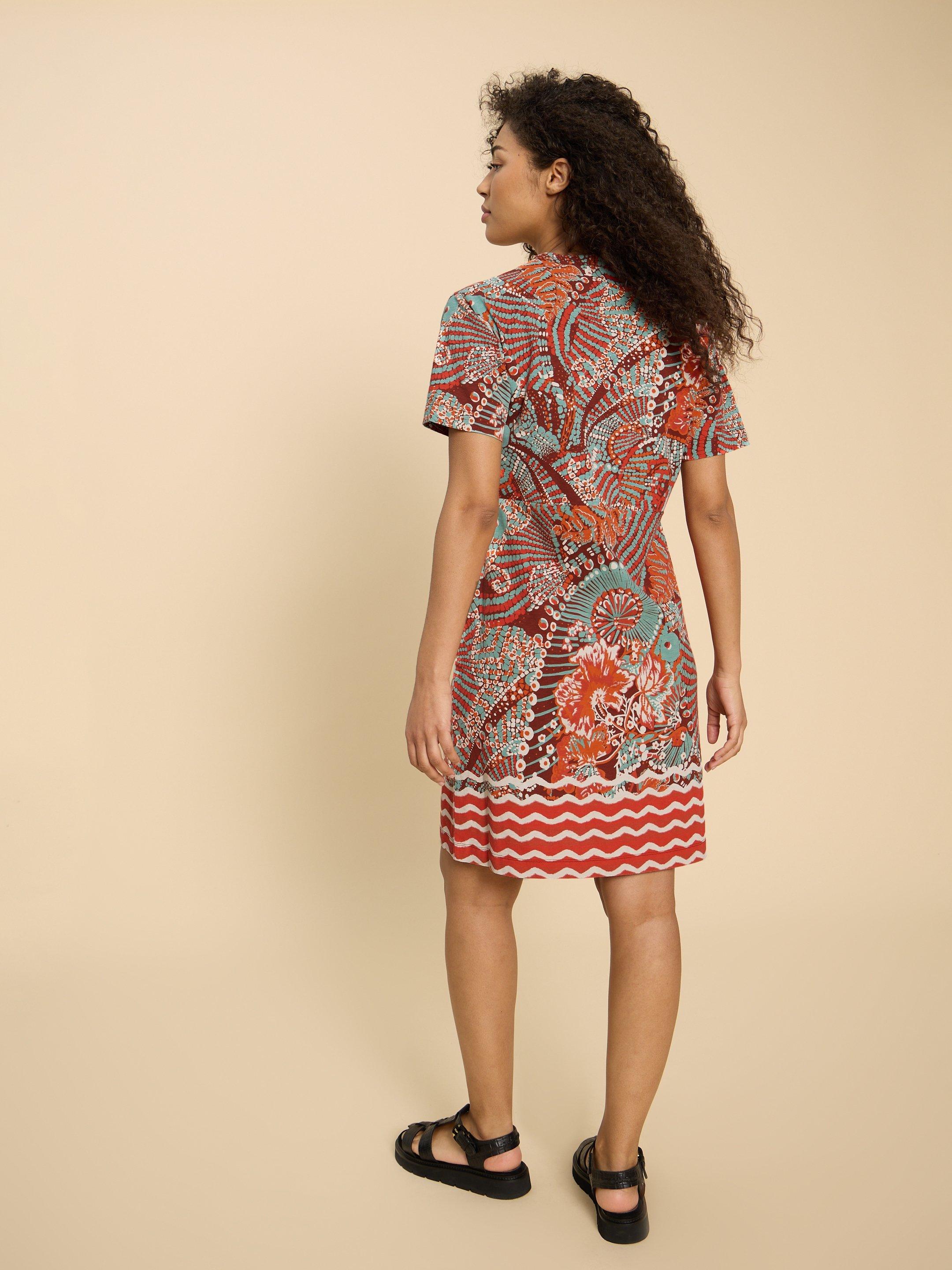 Tammy Cotton Printed Jersey Dress in RED PR - MODEL BACK