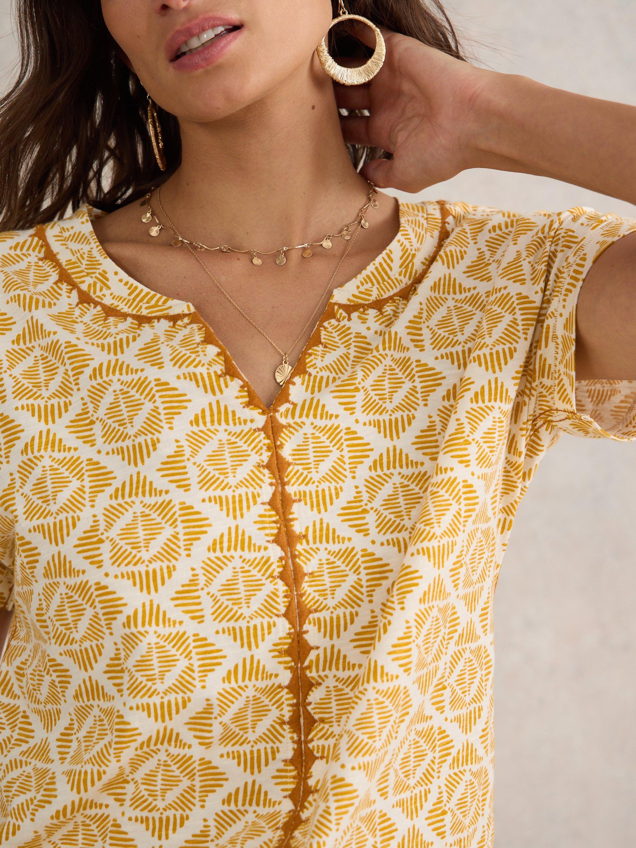 NELLY EMBROIDERED PRINTED TEE in YELLOW PR - MODEL DETAIL