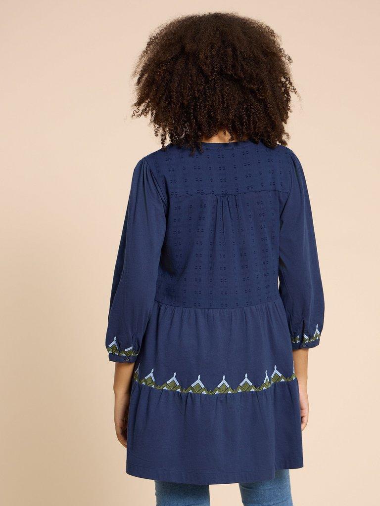 MARTA EMBORIDERED TUNIC in NAVY MULTI - MODEL BACK