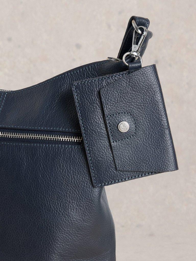 Fern Crossbody in FR NAVY - MODEL DETAIL