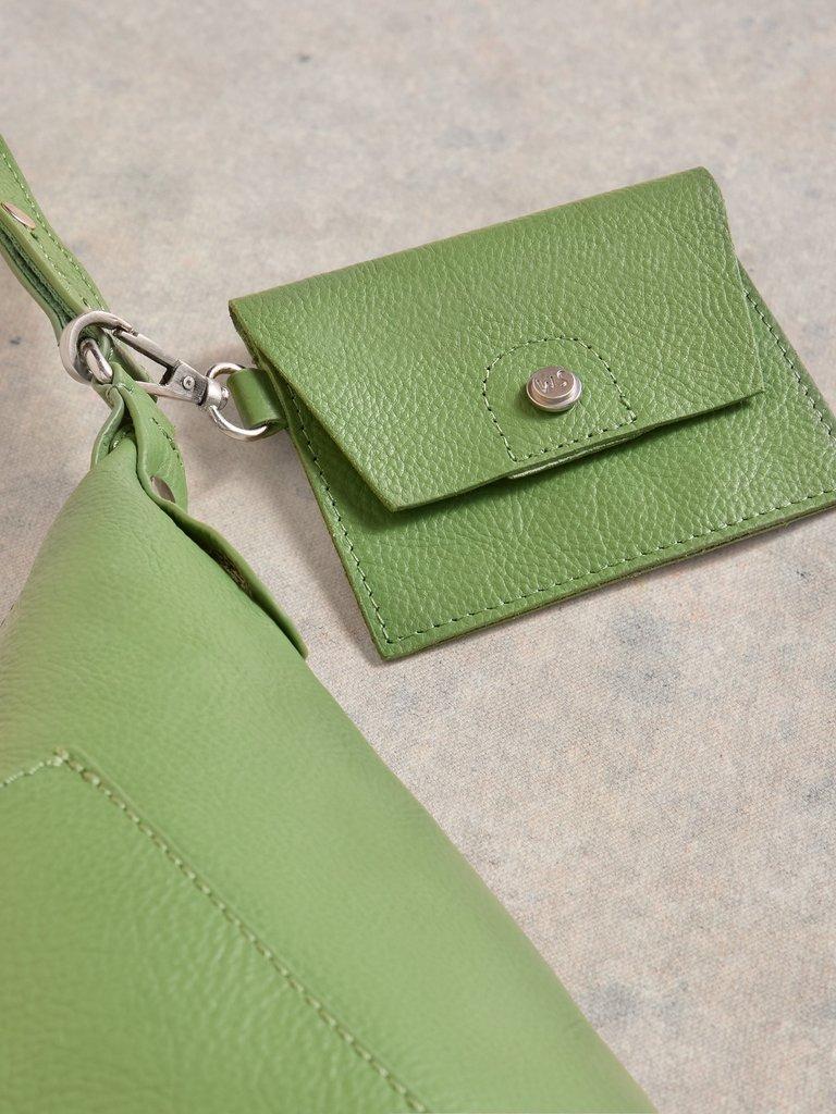 Fern Crossbody in MID GREEN - MODEL DETAIL