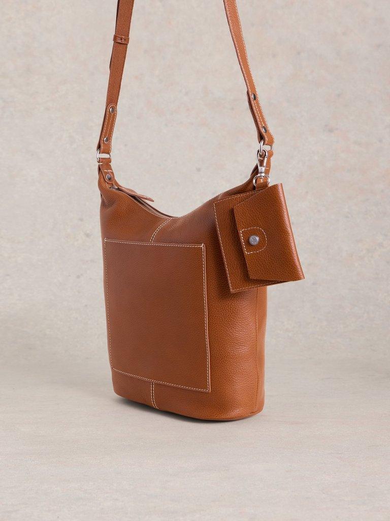 Fern Crossbody Leather in MID TAN - MODEL DETAIL