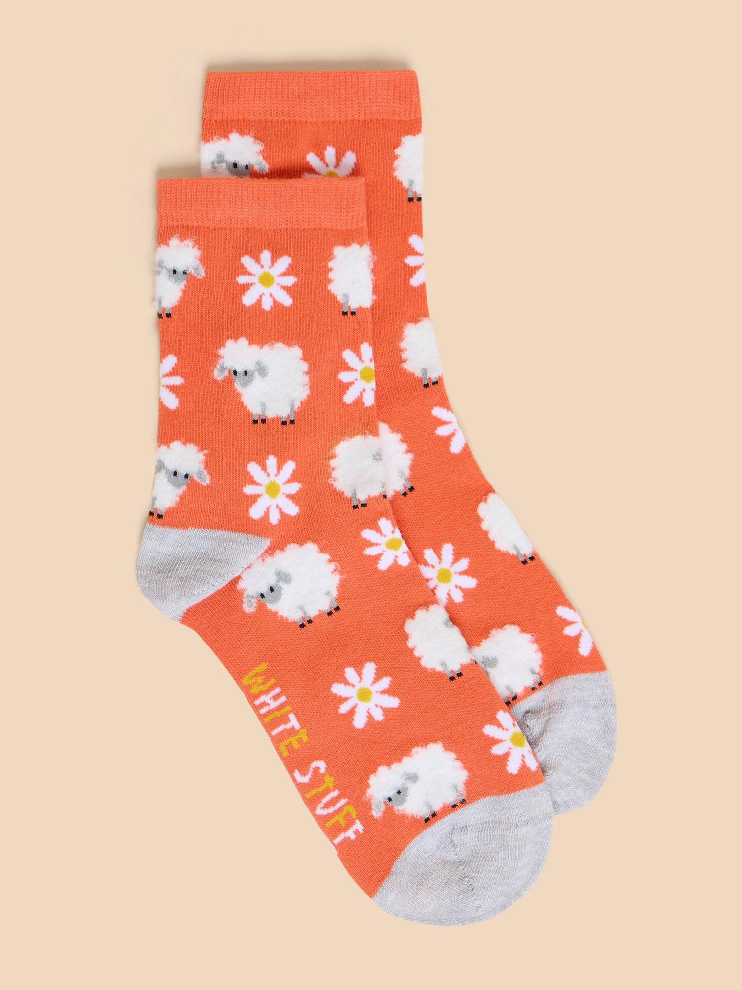 Fluffy Sheep Ankle Sock in CORAL MLT - MODEL FRONT