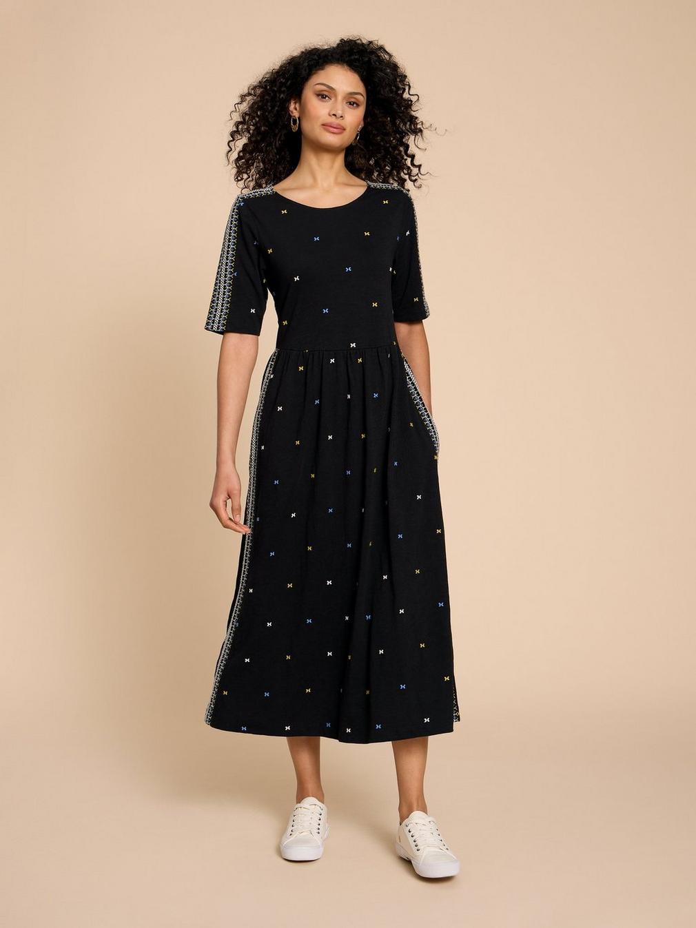 Addison Embroidered Midi Dress in BLK MLT - LIFESTYLE